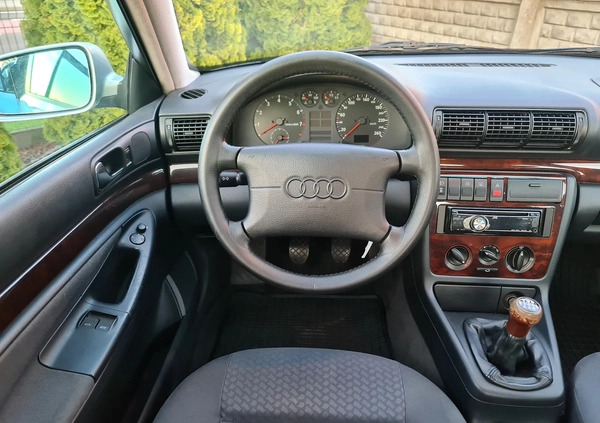 Audi A4 cena 9500 przebieg: 108300, rok produkcji 1996 z Świątniki Górne małe 466